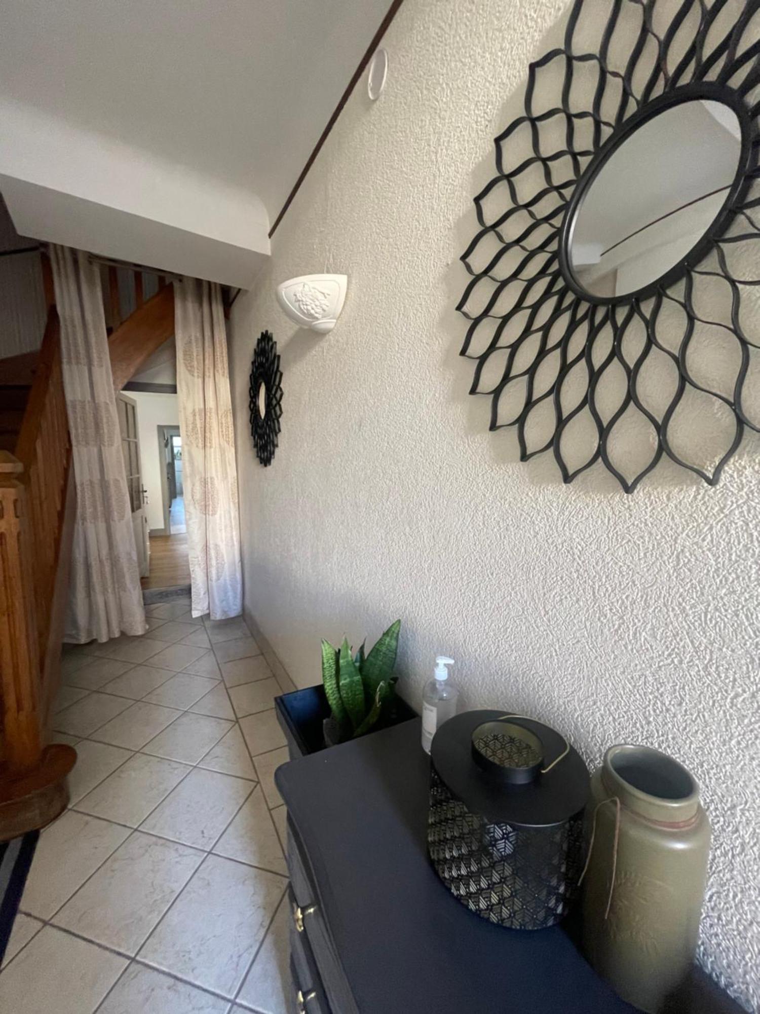 Appartement Moderne Centre Ville, 5 Personnes, 65 M2 Semur-en-Auxois Eksteriør bilde