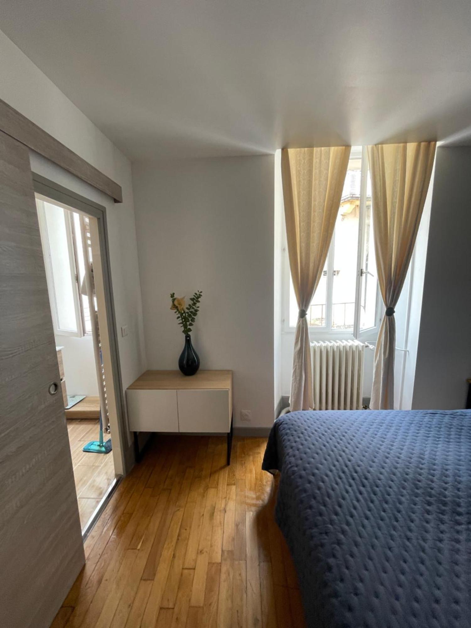 Appartement Moderne Centre Ville, 5 Personnes, 65 M2 Semur-en-Auxois Eksteriør bilde