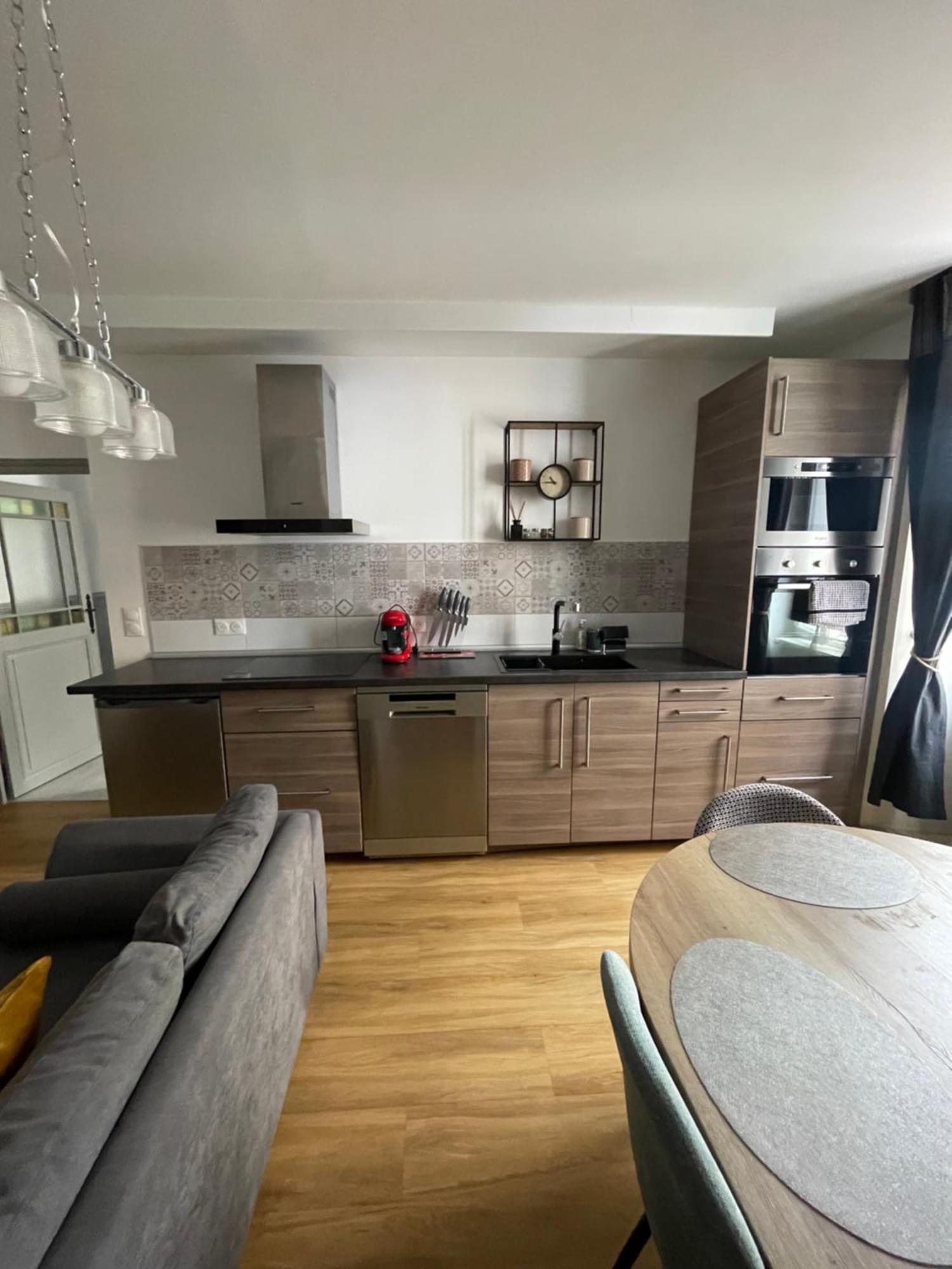Appartement Moderne Centre Ville, 5 Personnes, 65 M2 Semur-en-Auxois Eksteriør bilde