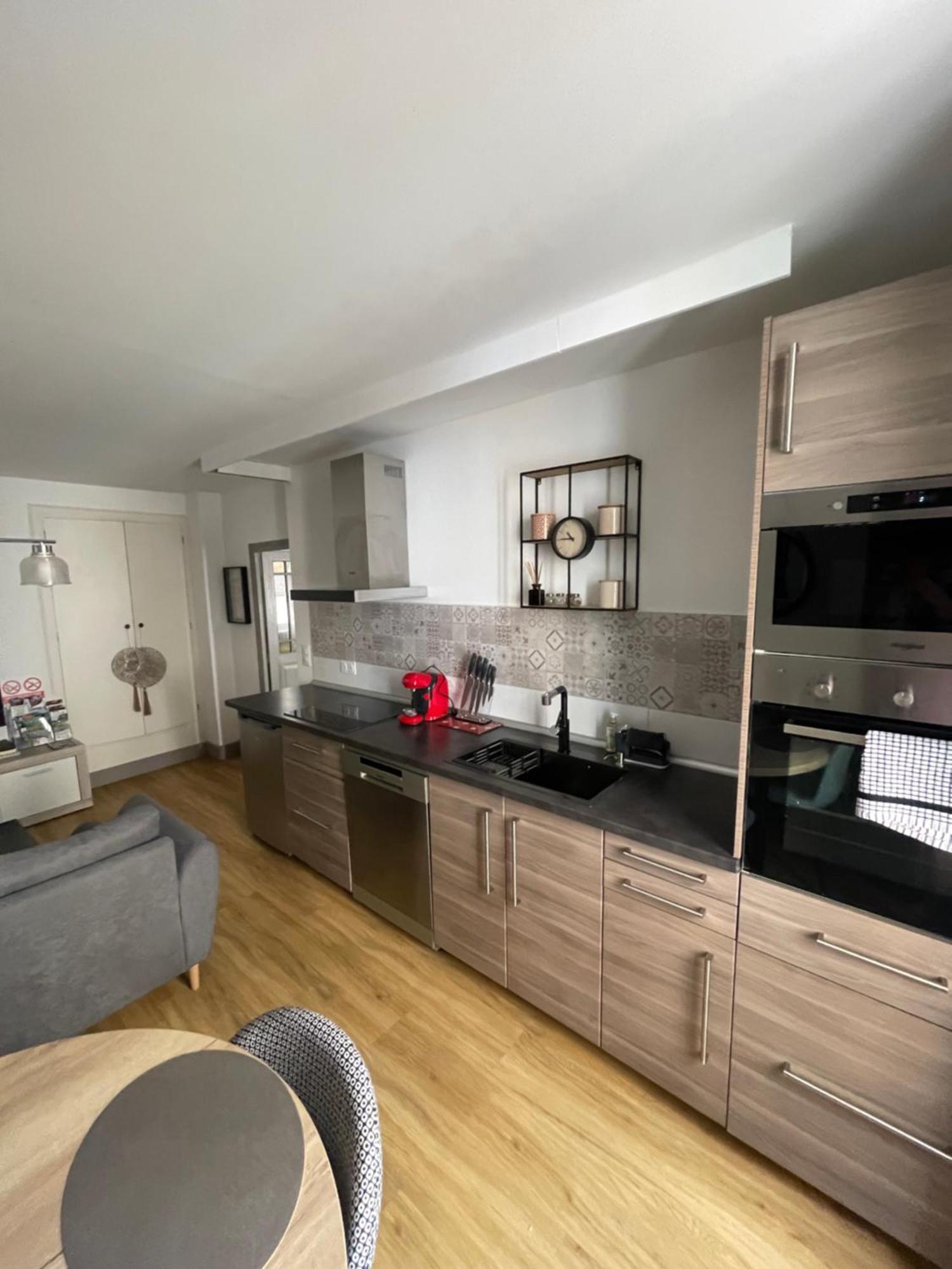 Appartement Moderne Centre Ville, 5 Personnes, 65 M2 Semur-en-Auxois Eksteriør bilde